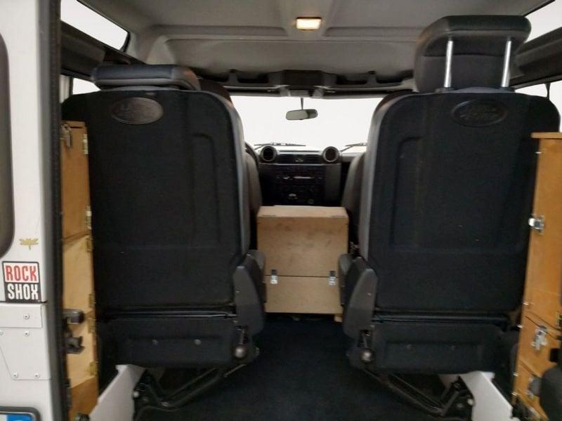 Land Rover Defender 90 2.4 td E SW