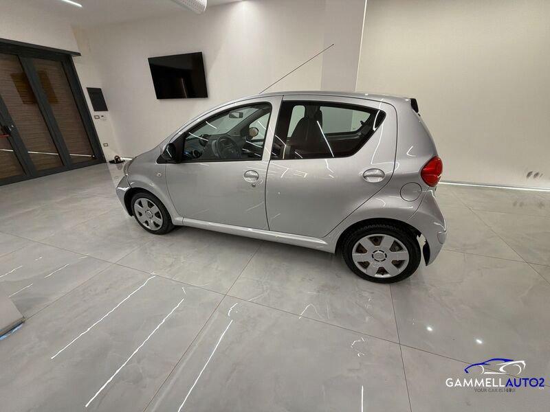 Toyota Aygo TOYOTA AYGO 1.0