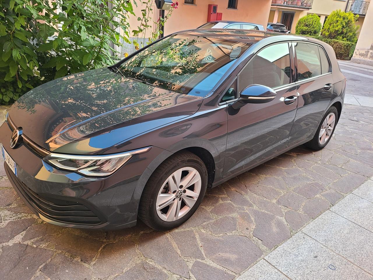 Volkswagen Golf 8 diesel 2.0 cilindrata cambio automatico anno 2022
