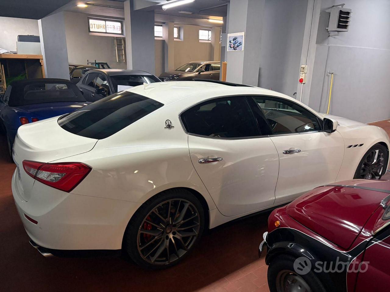 MASERATI GHIBLI V6 2015