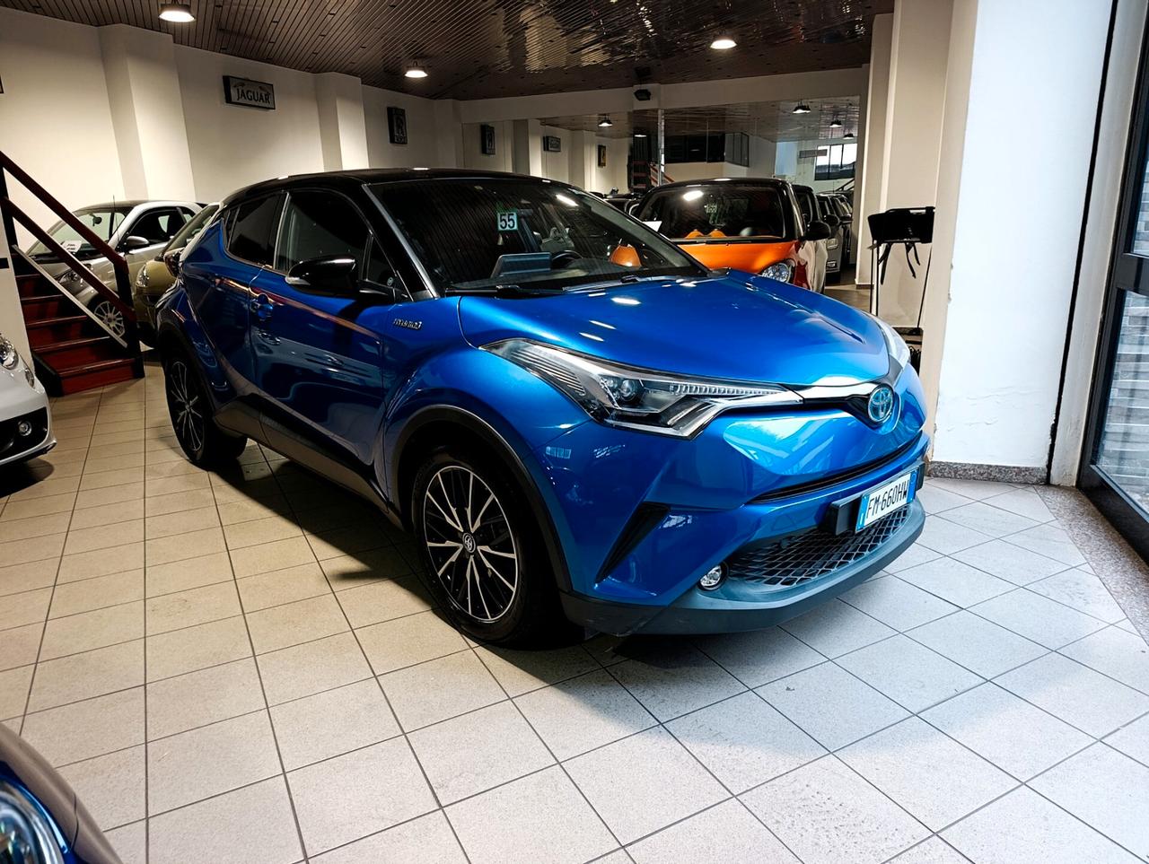 Toyota C-HR 1.8 Hybrid E-CVT Trend tagliandata Toyota