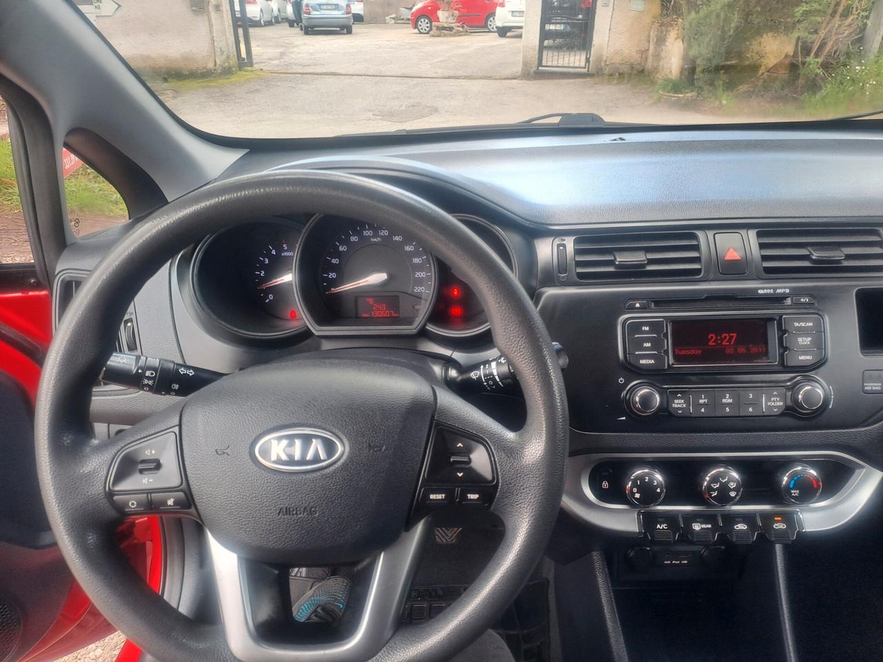 Kia Rio 1.1 CRDi WGT 5p. EX km 130mila