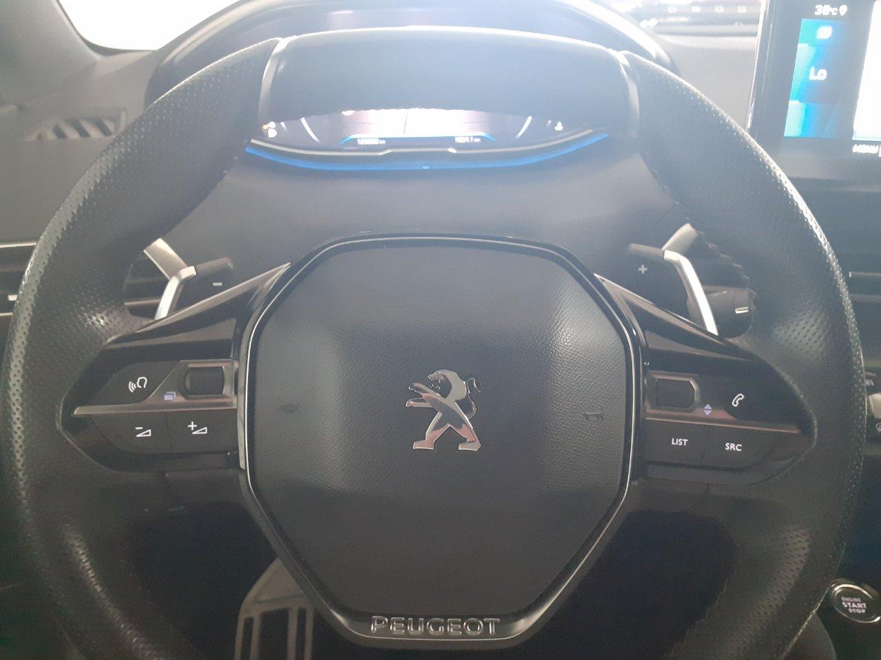 PEUGEOT 3008 1.5 BHDi EAT/8