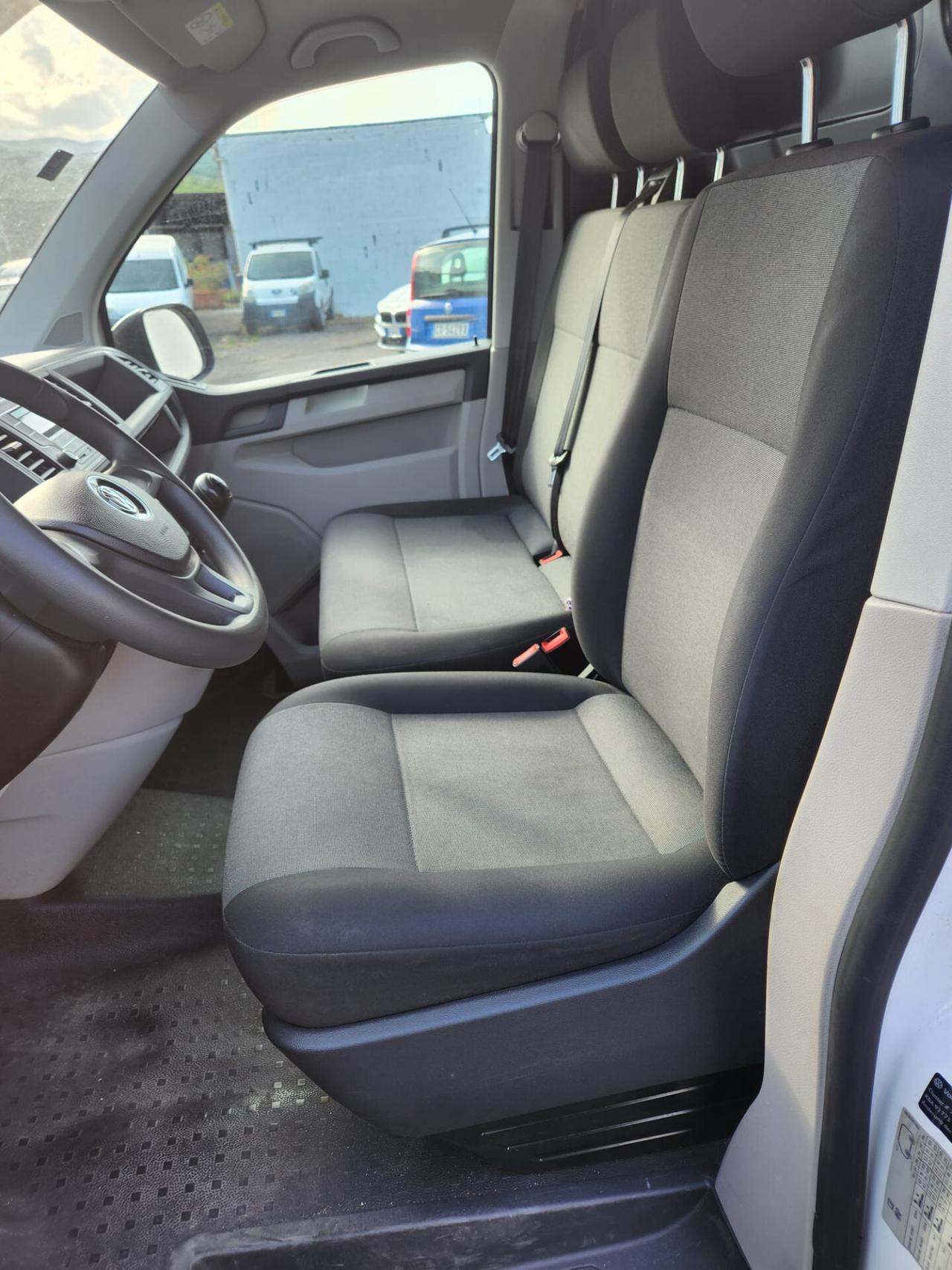 VOLKSWAGEN TRASPORT T6 2.0 102 CV ANNO 2019