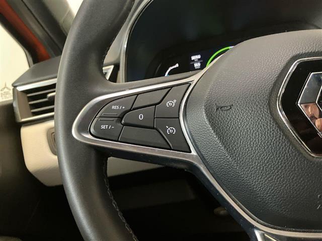 RENAULT Clio 5 Porte 1.6 E-Tech full hybrid 145cv Techno A