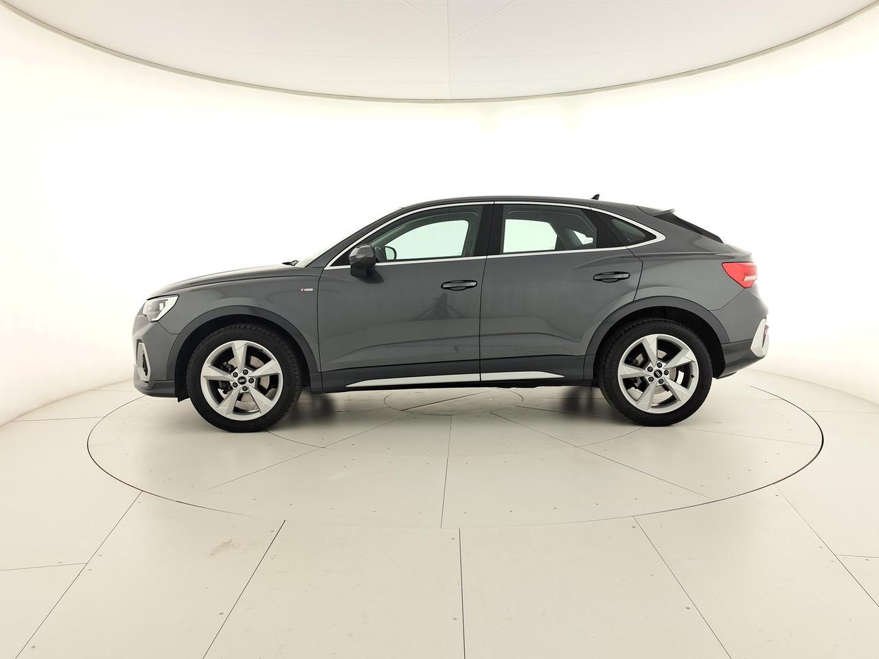 Audi Q3 sportback 35 2.0 tdi s line edition quattro s-tronic