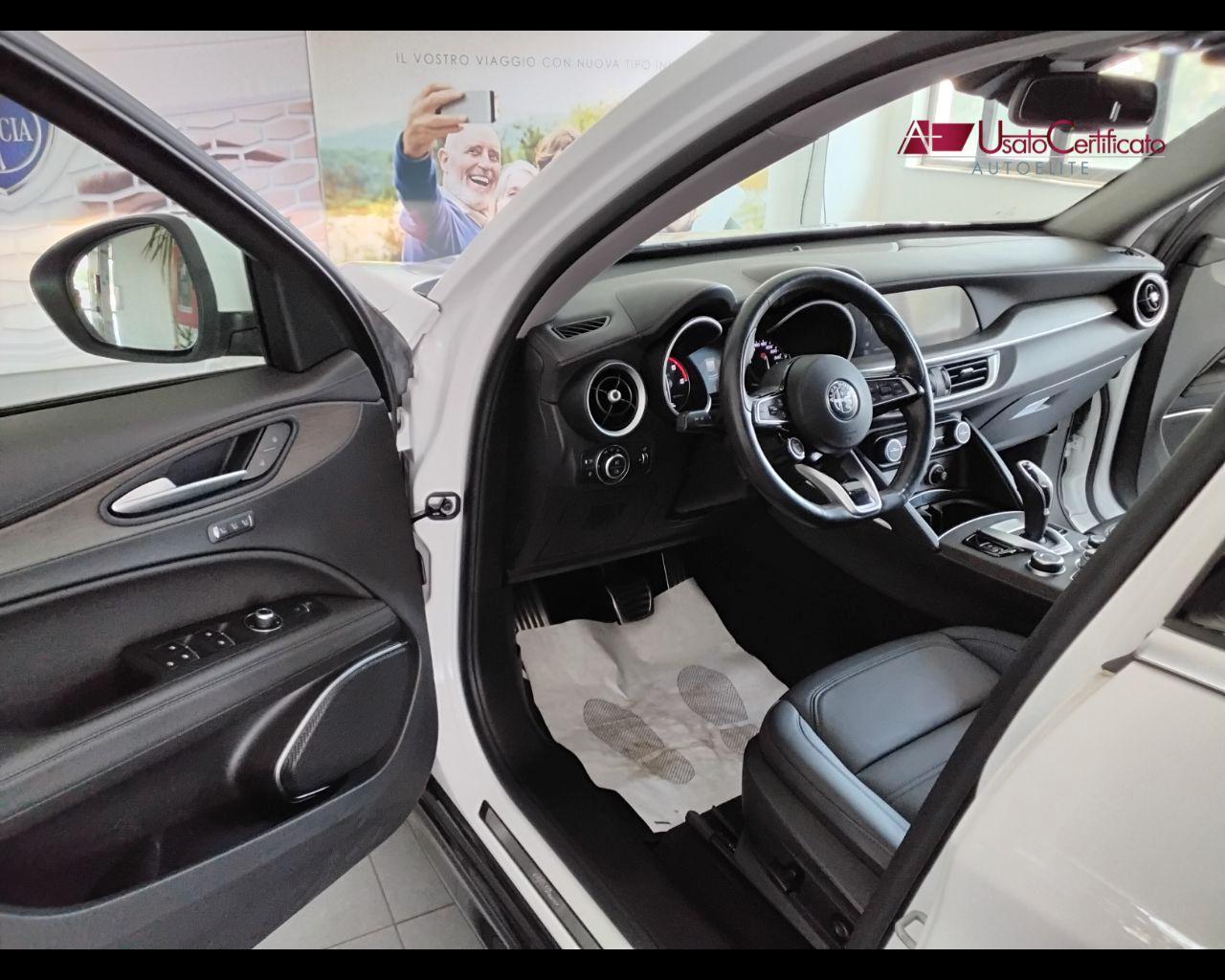 ALFA ROMEO Stelvio 2.2 Turbodiesel 210 CV AT8 Q4 Ti