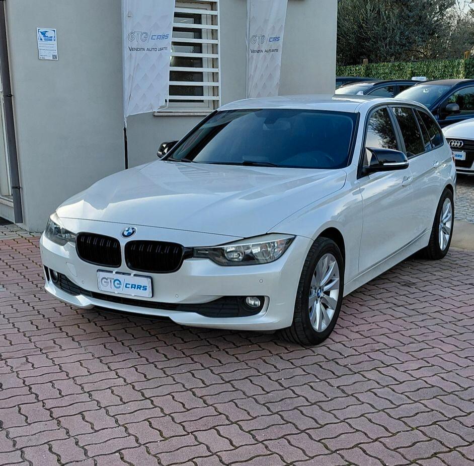 Bmw 318 318d Touring Msport - 2014