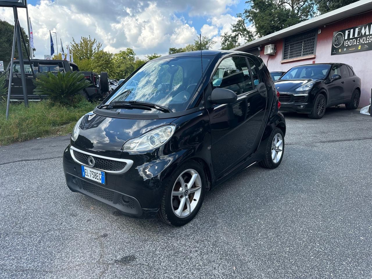 Smart ForTwo 1000 52 kW MHD coupé pulse Servosterzo Permute Nessun obbligo finanziario Garanzia