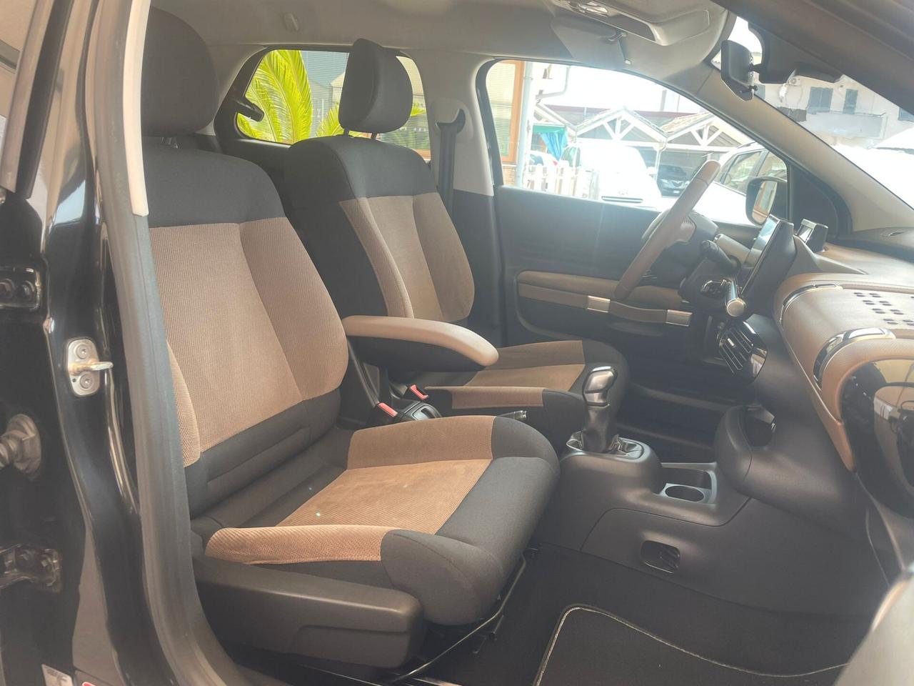 Citroen C4 Cactus BlueHDi 100 S&S Shine
