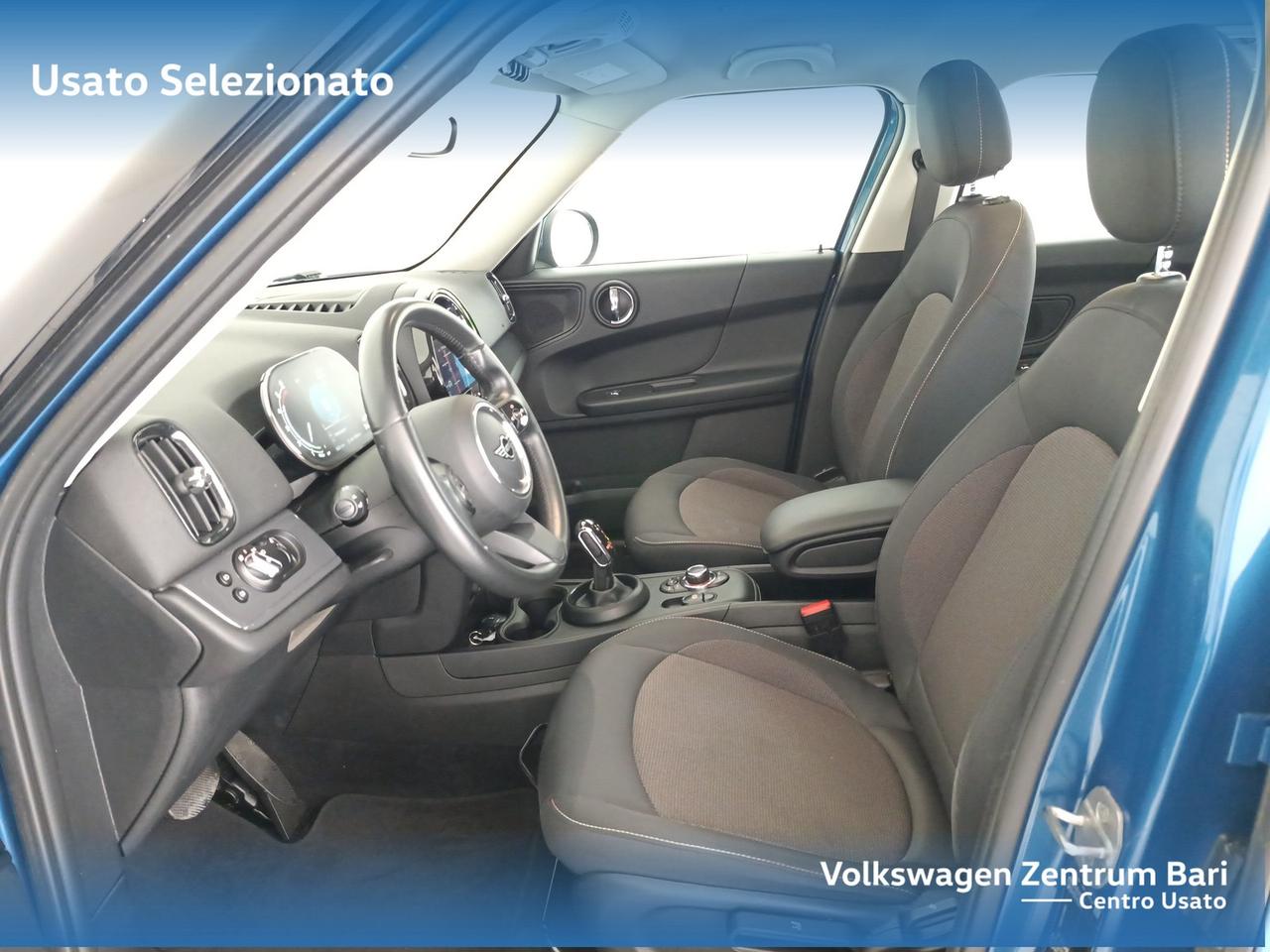 Mini Countryman 2.0 cooper d essential auto