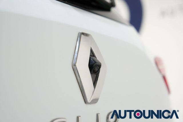 RENAULT Clio FULL HYBRID E-TECH 140 CV 5PORTE INTENS NEOPATENTI