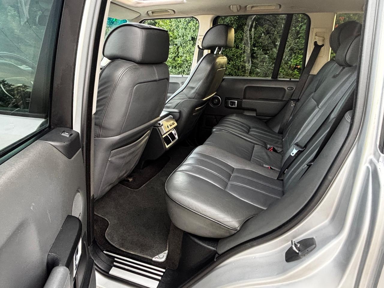 Land Rover Range 3.0 Td6 Vogue Foundry