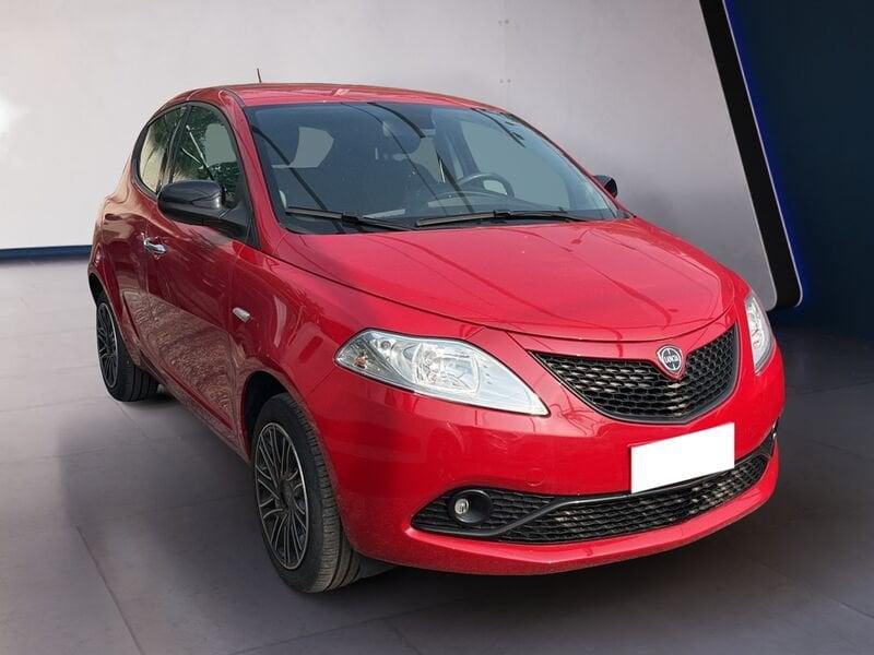 Lancia Ypsilon III 2015 1.0 hybrid Gold s&s 70cv