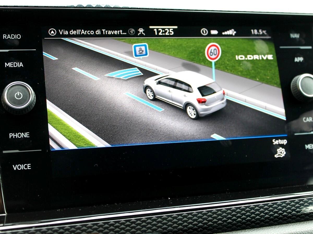 Volkswagen Polo 1.0tsi Life 95cv NAV VIRTUAL UNIPRO IVA DEDUCIBILE