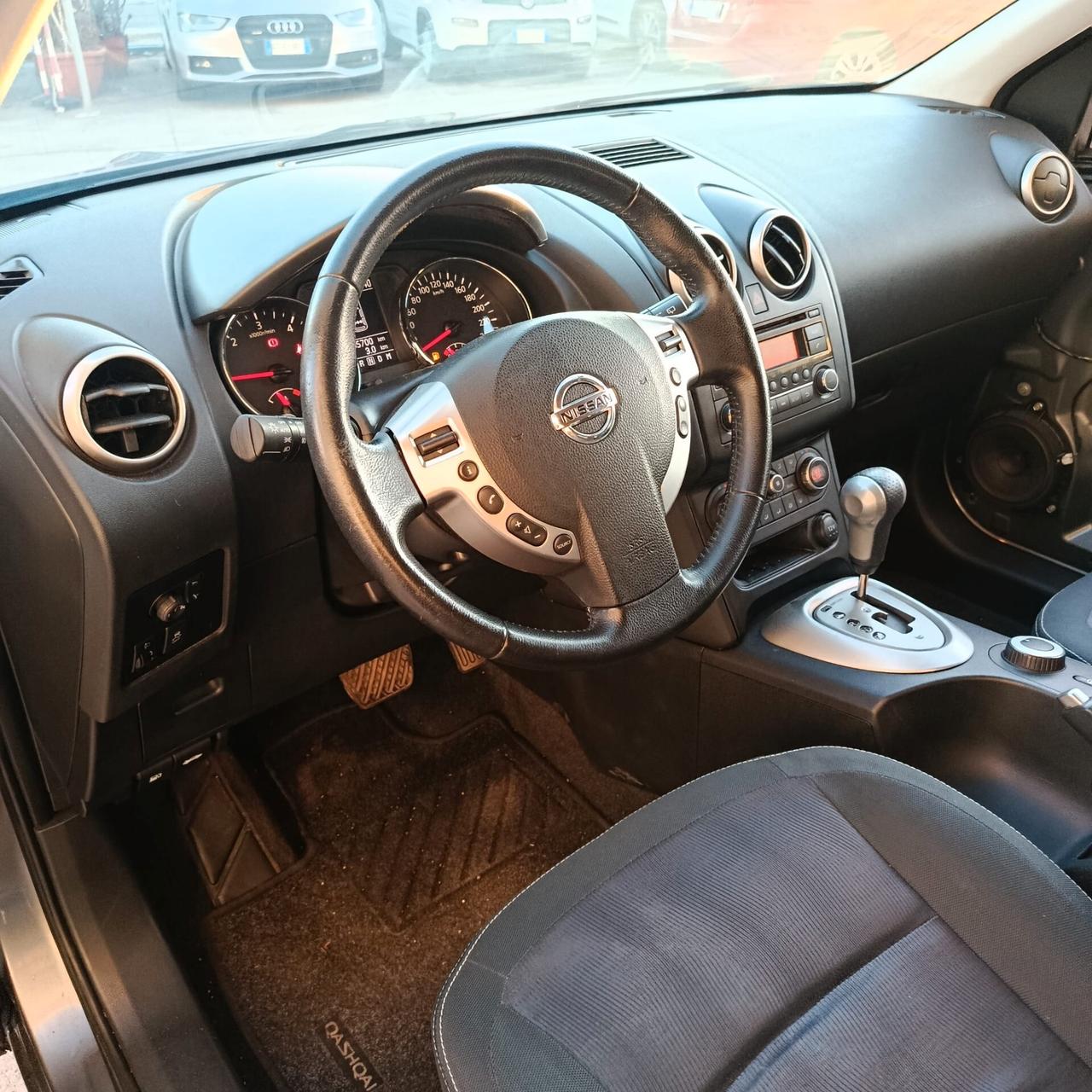 Nissan Qashqai 2.0 dCi DPF Tekna