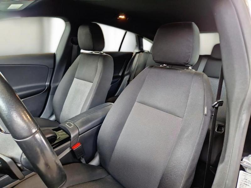 MERCEDES-BENZ CLA 180 D AUTOMATICO BUSINESS EXTRA STATION WAGON