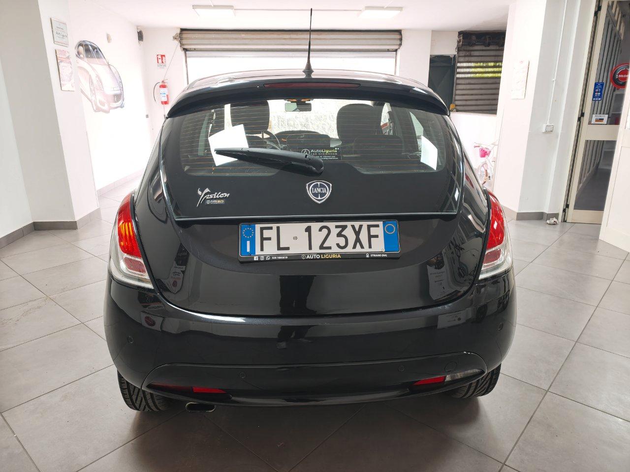 Lancia Ypsilon 5 Porte Ypsilon 1.2 Gold 69cv my16