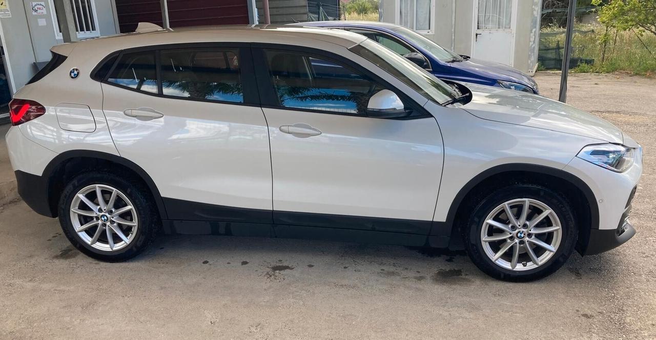Bmw X2 xDrive18d Business-Xdrive