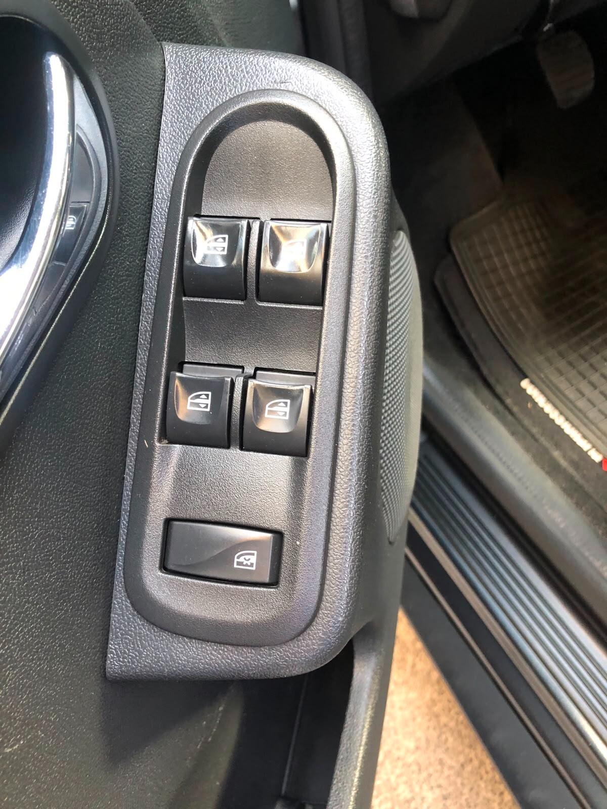 Dacia Duster 1.5 dCi 110CV Euro 6 – GARANZIA