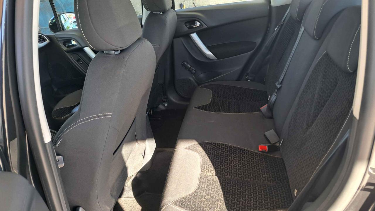 Citroen C3 1.4 HDi 70 Exclusive x NeoPatentati