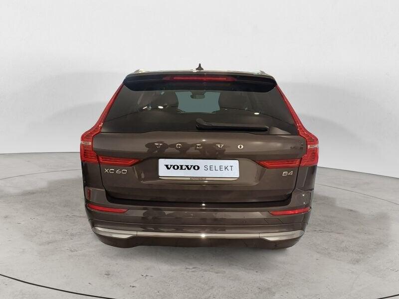 Volvo XC60 B4 197+14 CV Automatica Mild Hybrid Diesel Plus Bright