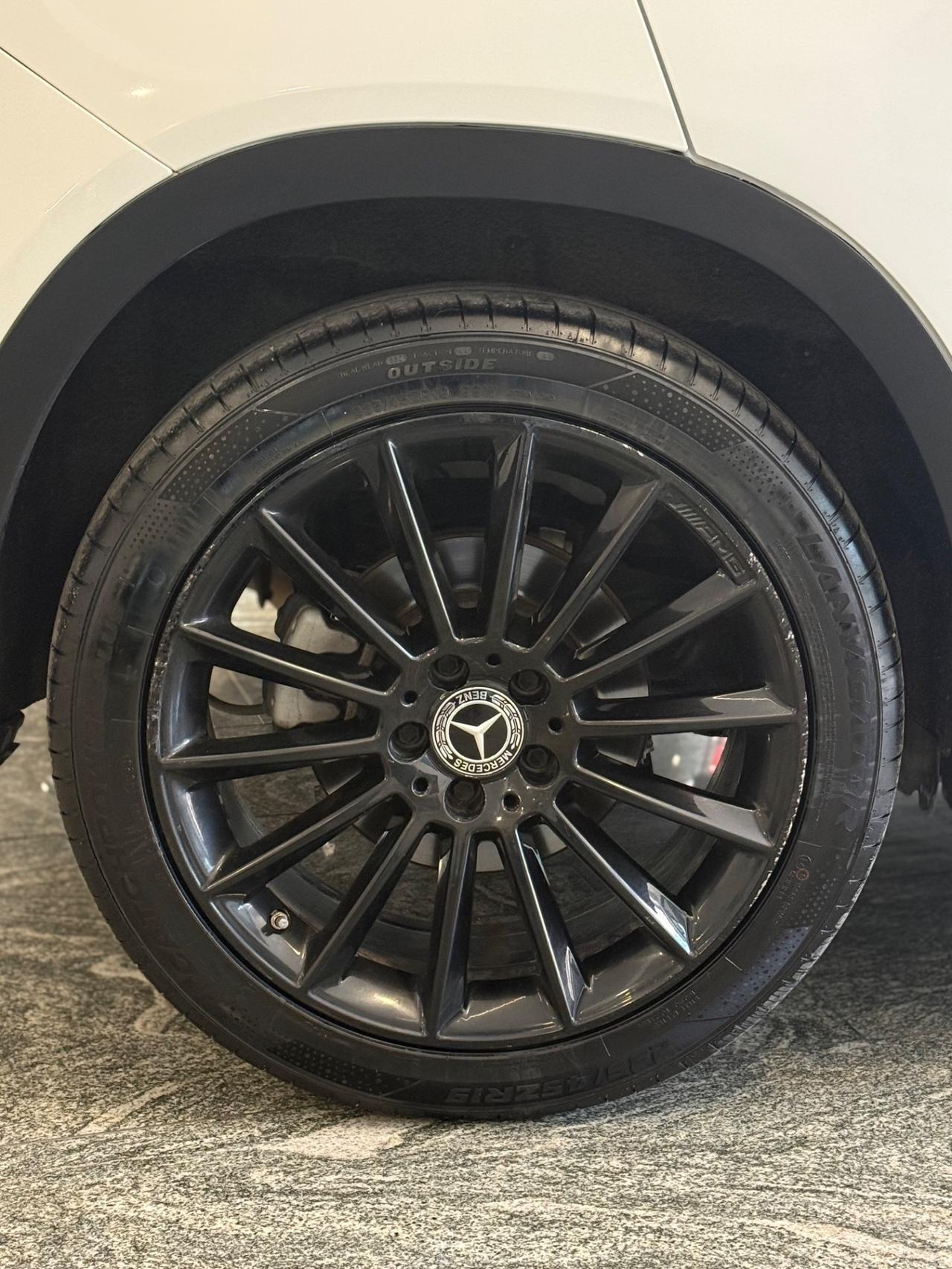 Mercedes-benz GLA 200 d Automatic 4Matic Night Edition
