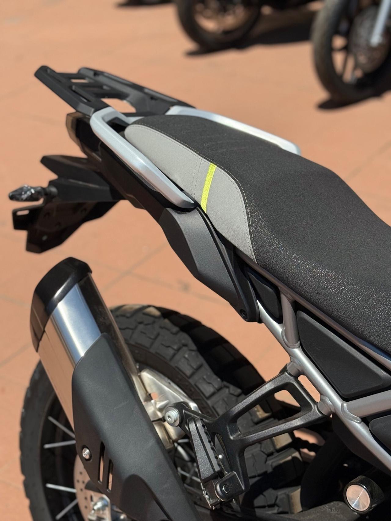 CFMOTO MT450