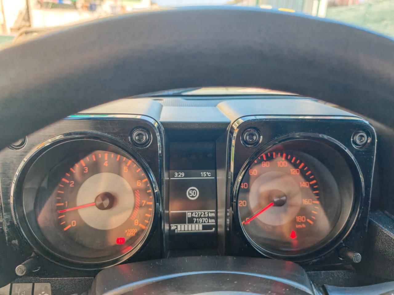 Suzuki Jimny 1.5 5MT PRO (N1)