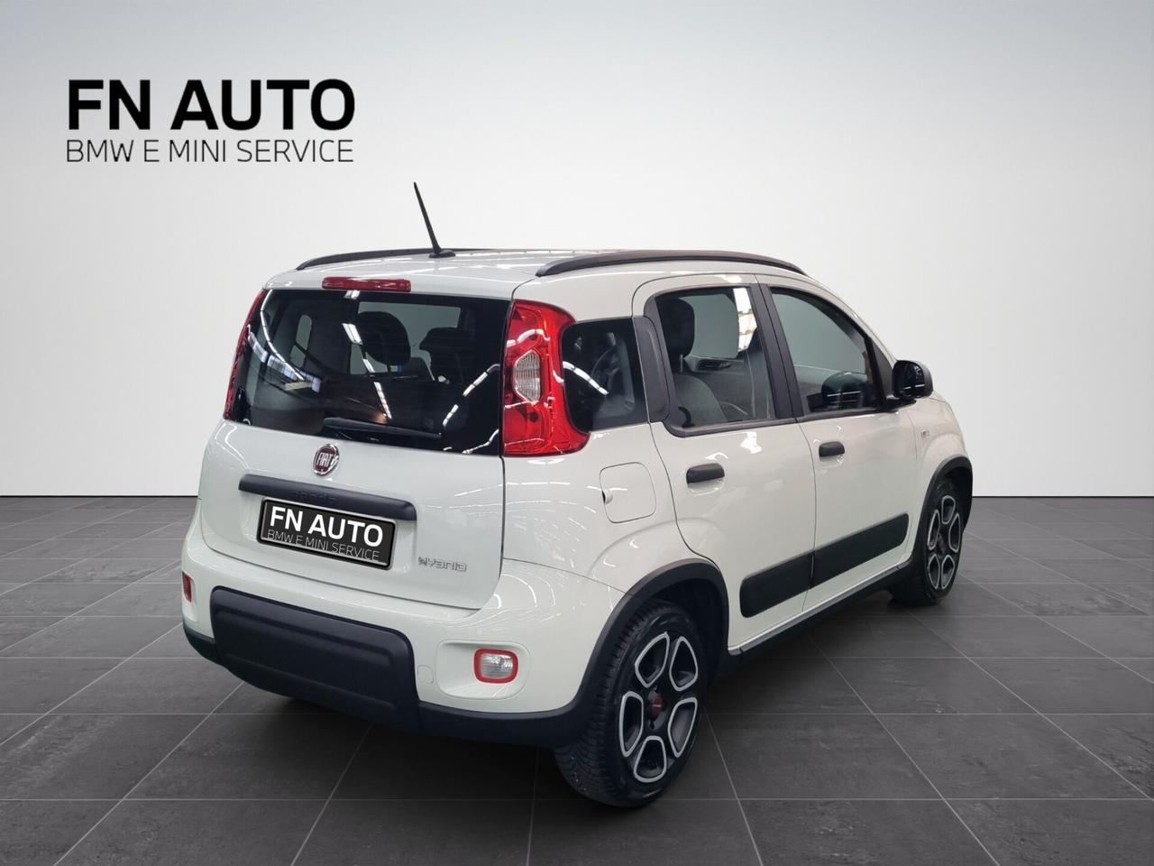 Fiat Panda 1.0 FireFly S&S Hybrid City Life 5 POSTI
