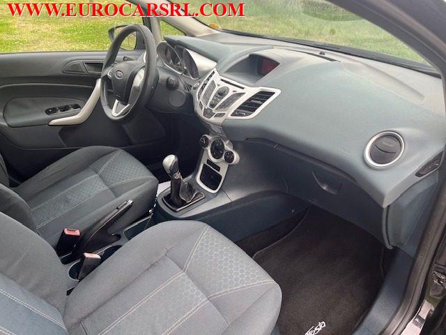 FORD Fiesta 1.4 TDCi 70CV 5 porte Titanium