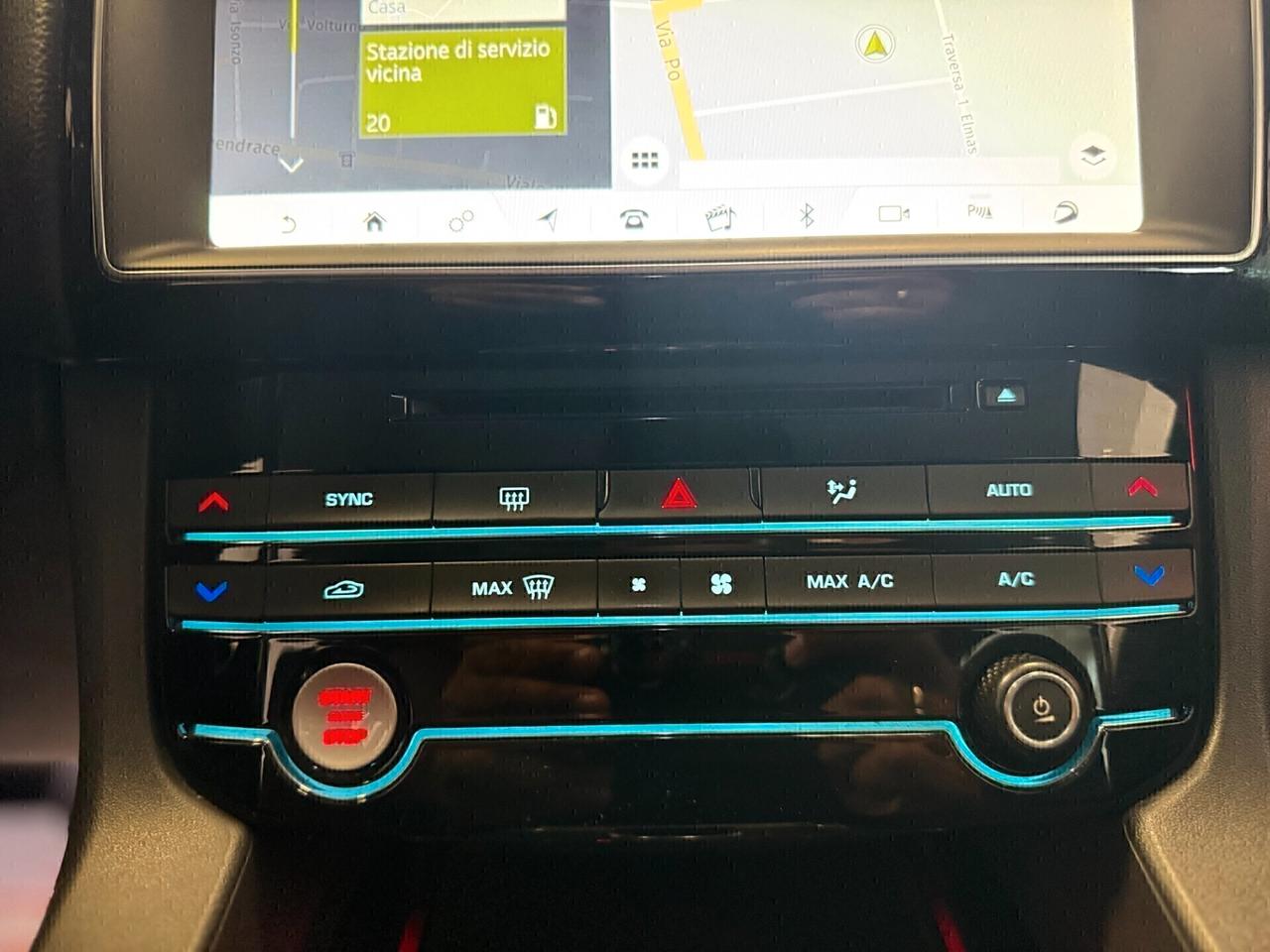 Jaguar F-Pace 2.0 D 240 CV AWD aut. R-Sport