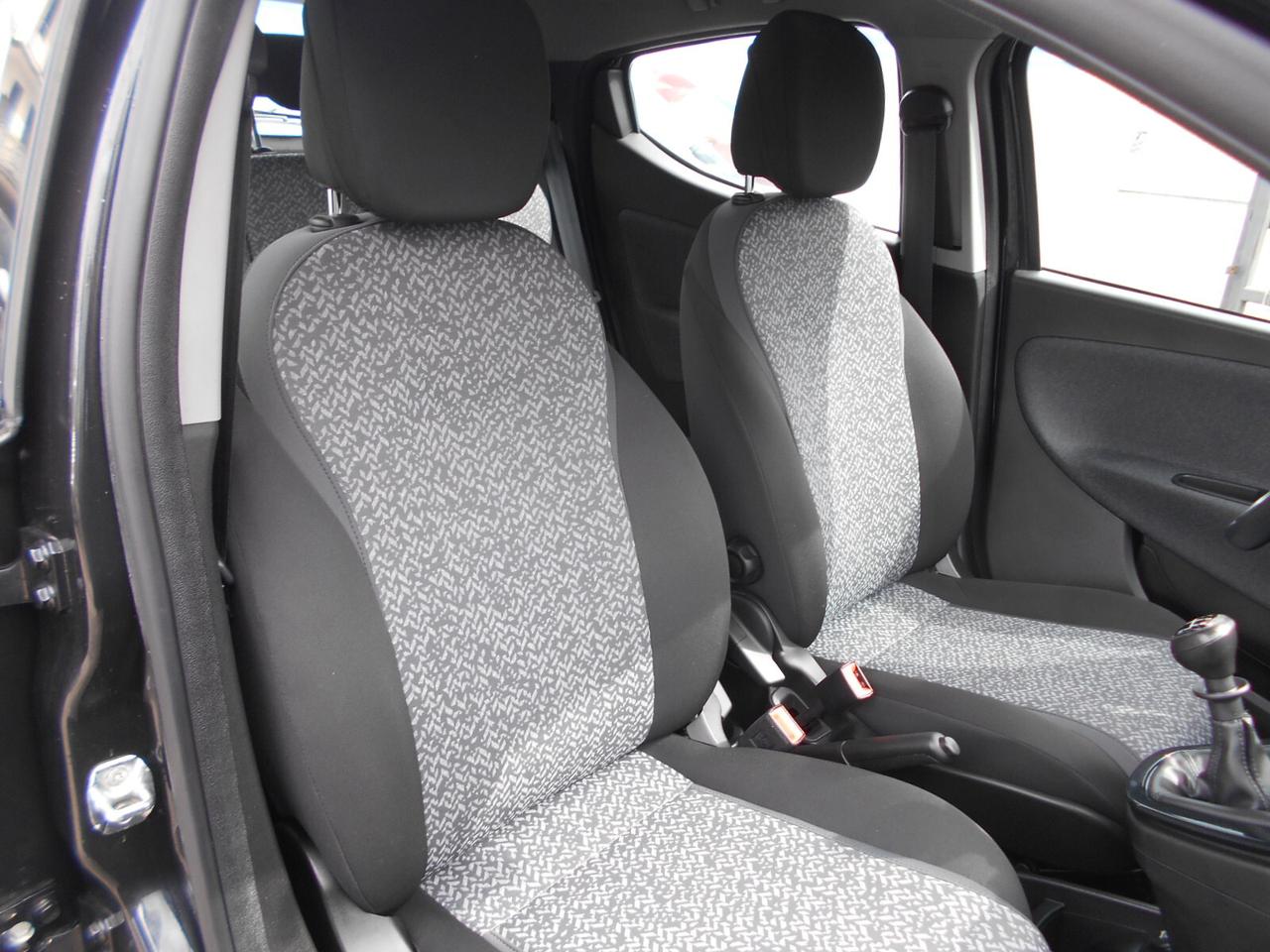 Lancia Ypsilon 1.2 69 CV 5 porte GPL Ecochic Elefantino Blu