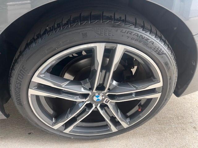 Bmw 116 116d 5p. Msport