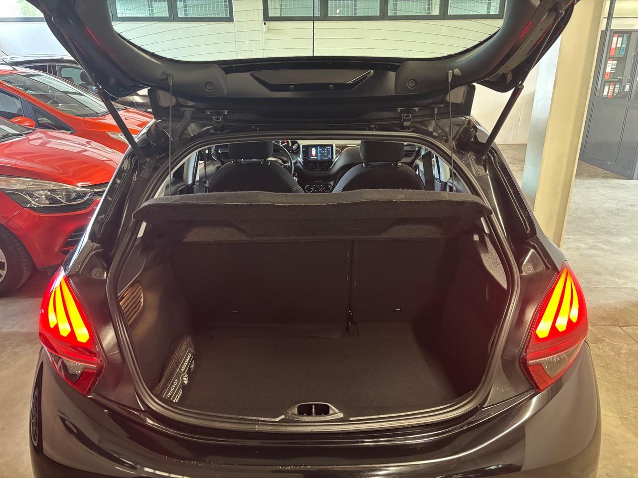 Peugeot 208 1.2 BENZINA/GPL | OK NEOPATENTATI |