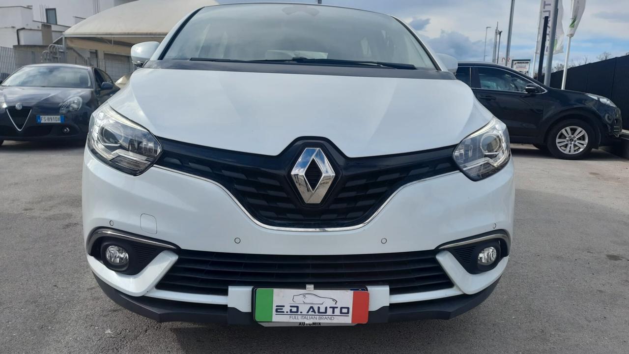 Renault Grand Scenic dCi 8V 110 CV EDC Energy Intens