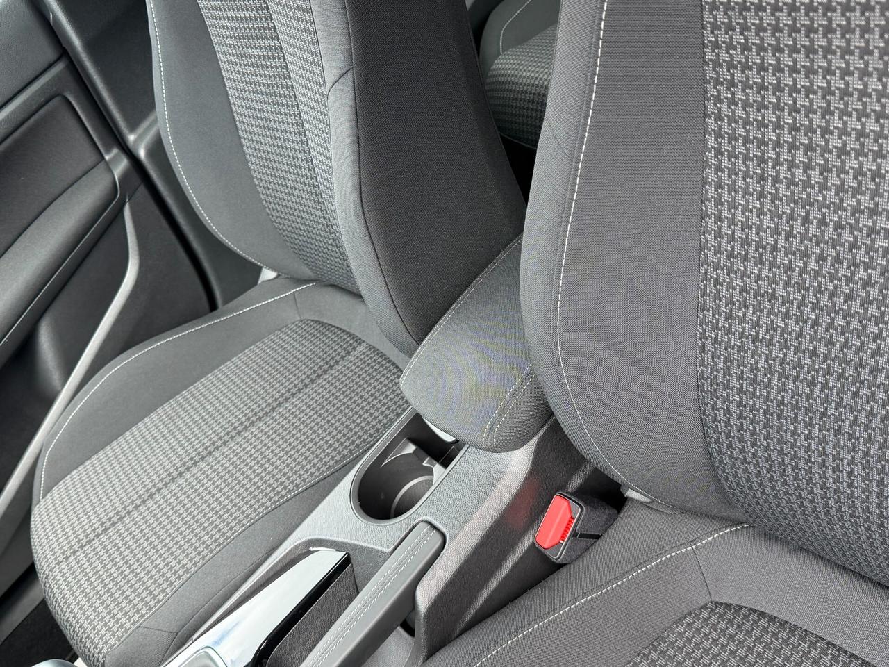 Peugeot 308 1.5 BLUEHDI 130 cv. 5 porte ACTIVE