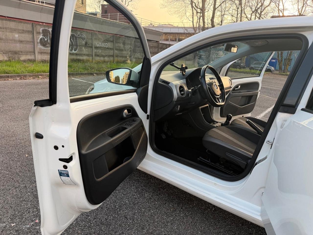 Volkswagen up! 1.0 5p. eco move BlueMotion Technology