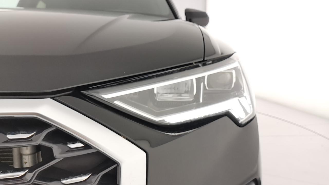 AUDI Q3 2019 Sportback - Q3 Sportback 40 2.0 tfsi Edition quattro