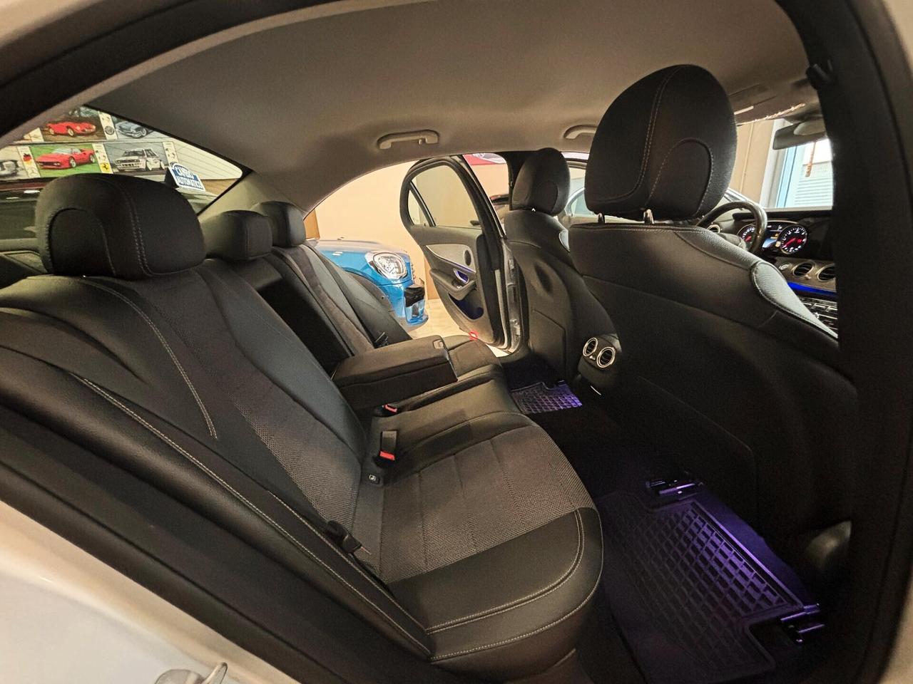 Mercedes-benz E 220 d Auto ** BERLINA**