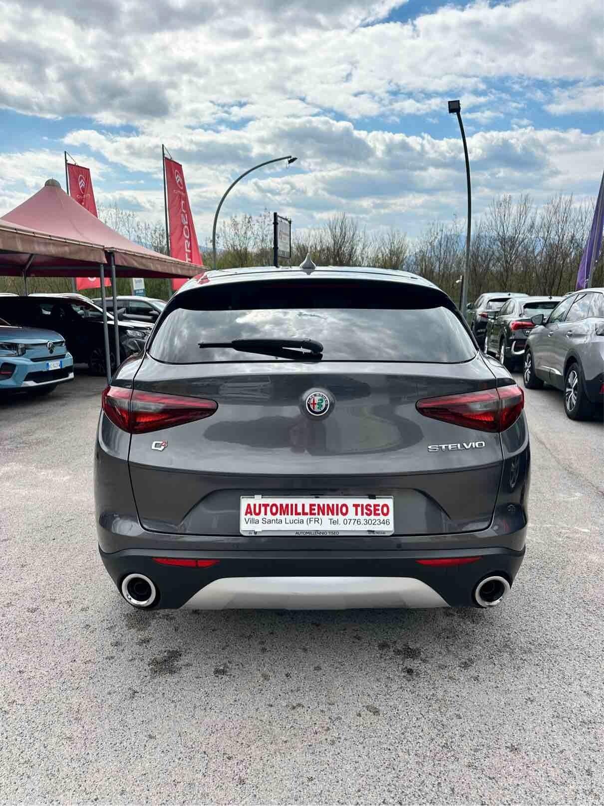 Alfa Romeo Stelvio 2.2 Turbodiesel 190 CV AT8 Q4 Business