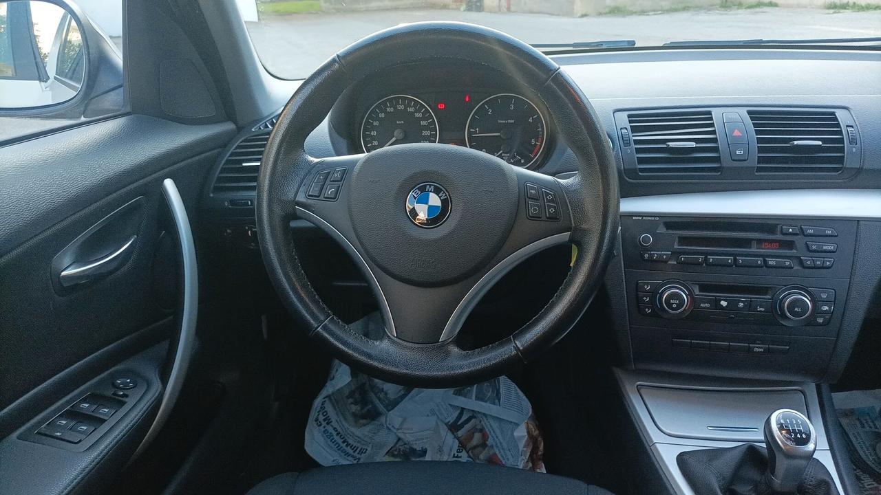 Bmw 116 116d 2.0 116CV cat 5 porte Attiva DPF