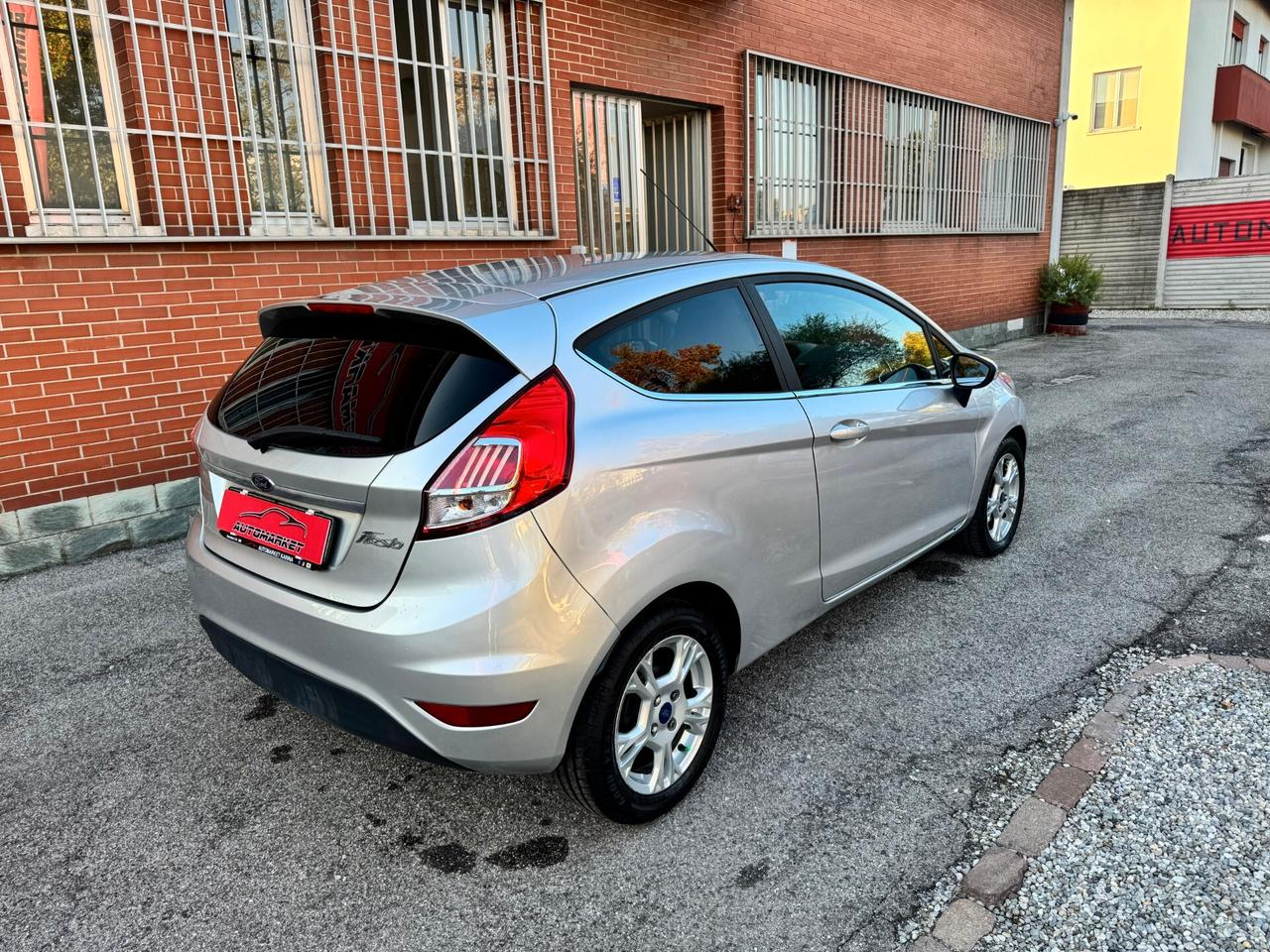 Ford Fiesta 1.5 TDCi 75CV 3 porte Titanium