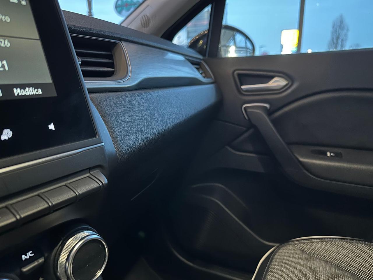 Renault Captur Intens ECO-G 100 #8754