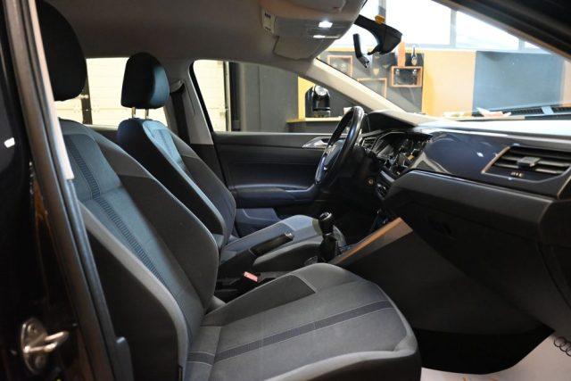 VOLKSWAGEN Polo Business 1.0 TGI 5p.R-LINE BMT NAVI PDC 16"CARPLAY