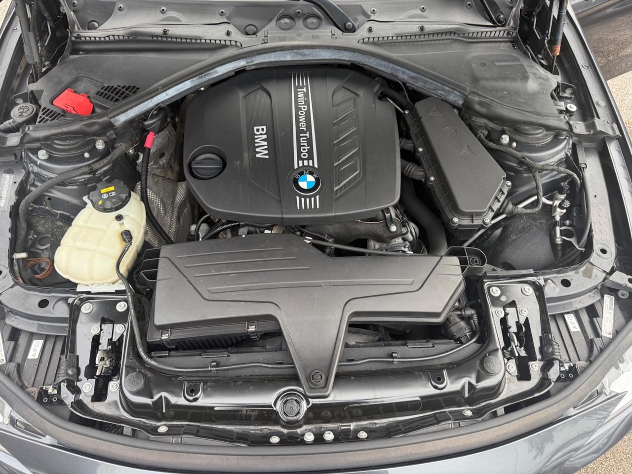 Bmw 320 320d Efficient Dynamics Touring Business aut.