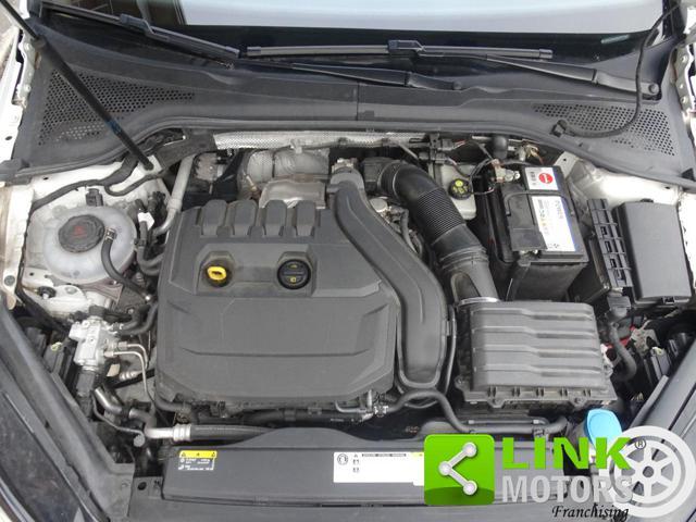 VOLKSWAGEN Golf 1.5 TGI DSG 5p. Business BlueMotion Technology