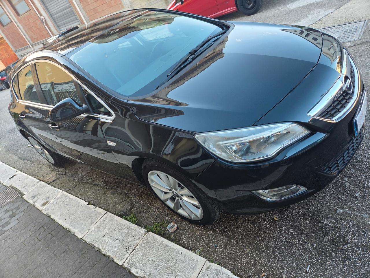 OPEL ASTRA 1.7 125 CV ANNO 2012 NAVIGATORE KM CERTIF