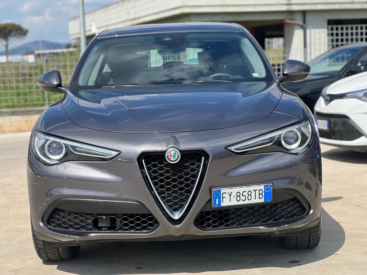 Alfa Romeo Stelvio 2.2 Turbodiesel 190 CV AT8 RWD Business