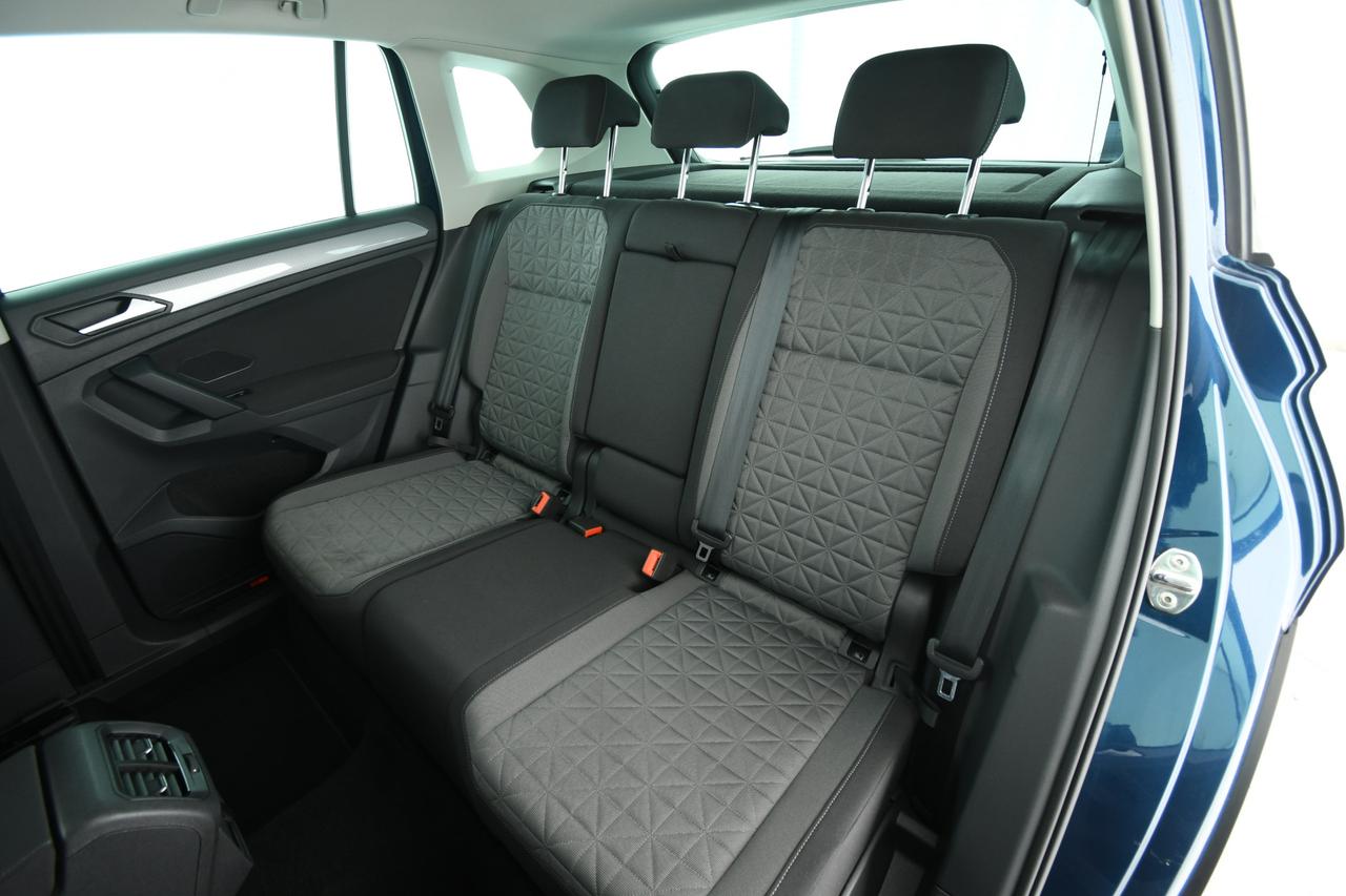 VOLKSWAGEN Tiguan 1.4 tsi eh Life dsg ACC+APP CONNNECT+C17"
